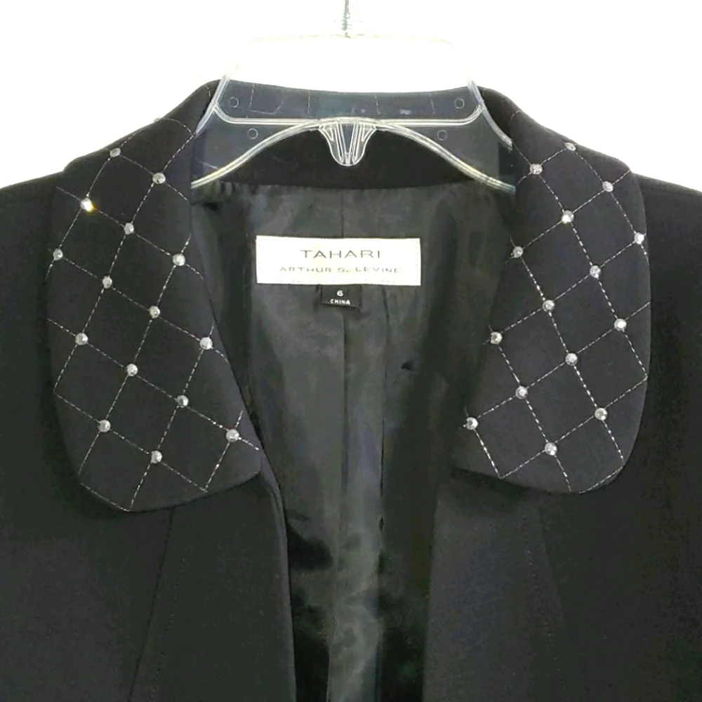 Tahari Black Metallic Studded Blazer NWOT 6 - Picture 2 of 11